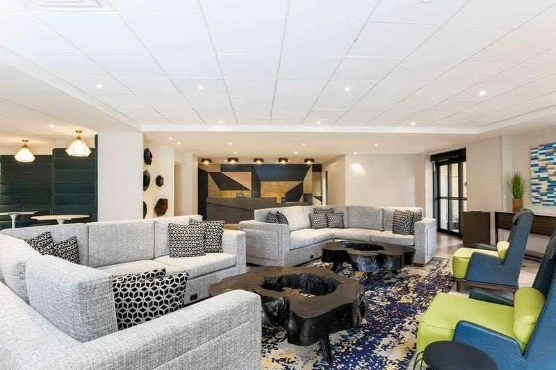 Doubletree By Hilton Austin-University Area Bagian luar foto