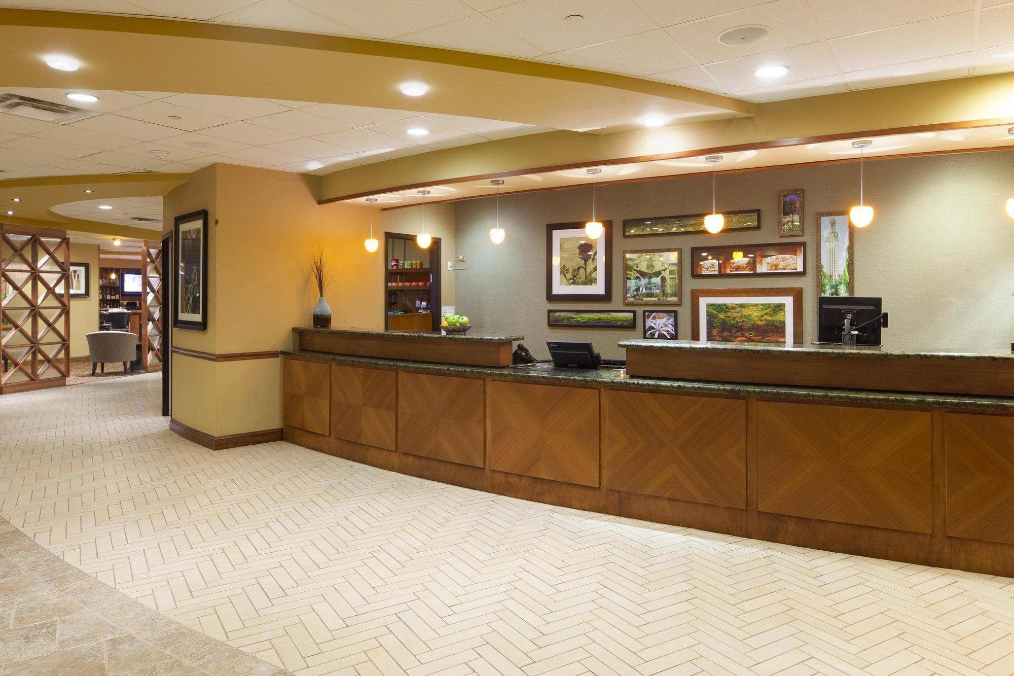 Doubletree By Hilton Austin-University Area Bagian luar foto