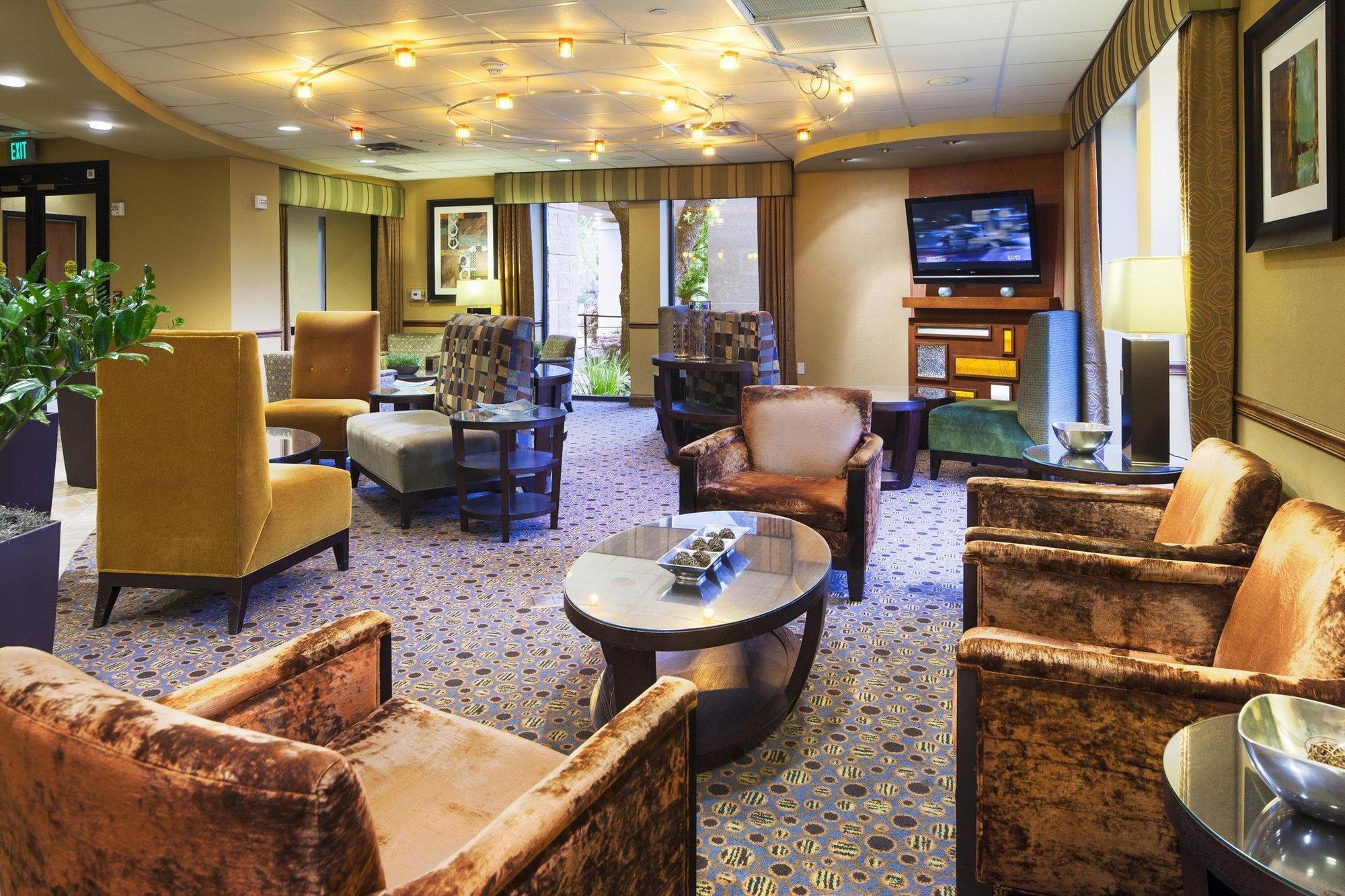 Doubletree By Hilton Austin-University Area Bagian luar foto