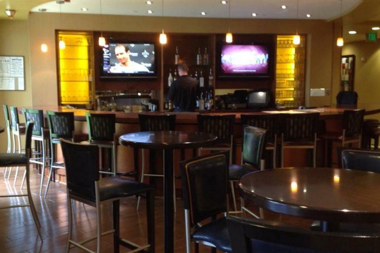 Doubletree By Hilton Austin-University Area Bagian luar foto